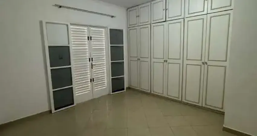 Apartamento para locação no centro de indaiatuba-sp com 3 quartos, 1 sala e 60m² de área - imperdível!