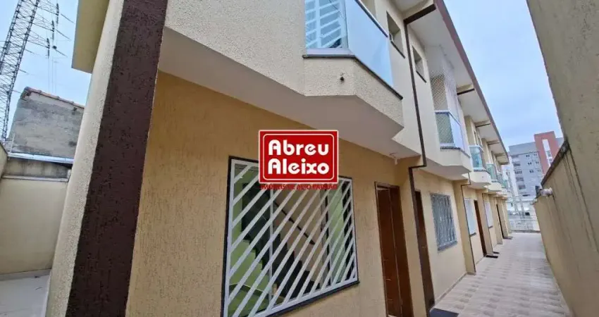 Vila guilhermina - casa em condomínio fechado  - sobrado com 2 suites, sala com lavabo,, cozinha e área de serviço - vaga grande de garagem demarcada - localização proxima ao metrô - oportunidade !!