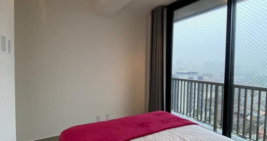 Apartamento Canto do Forte lado morro