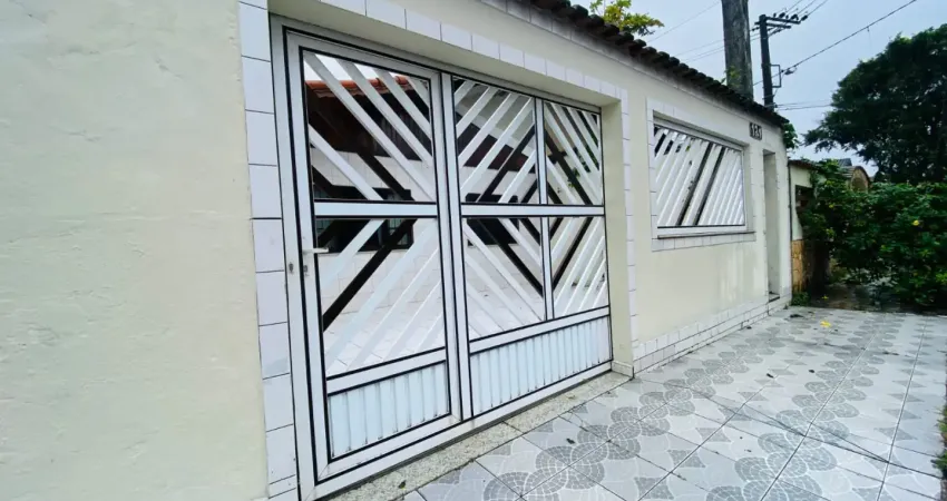 Casa com 2 quartos à venda na Vila Caiçara, Praia Grande