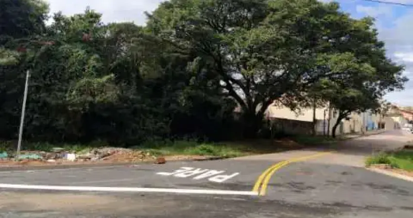 Terreno comercial à venda em Jundiaí-SP, Vila Aparecida: 2.482,00 m² de área!