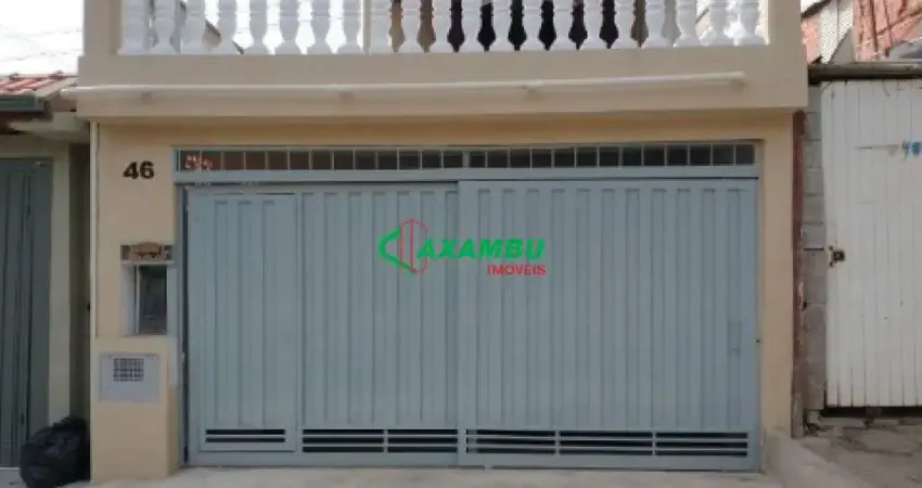 Casa com 4 quartos na Vila Nova Jundiainópolis, Jundiaí-SP: 2 banheiros, sala, e garagem.