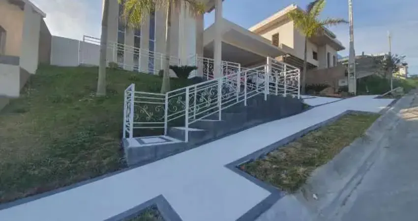 CASA TÉRREA, EM LOCALIZAÇÃO PRIVILÉGIADA, NO CAXAMBU, CONDOMÍNIO TERRAS DE JUNDIAÍ.