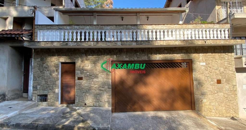 Imperdível: Casa à venda em Jundiaí-SP, bairro Jardim Caçula, 3 quartos, 1 suíte, 2 salas, 3 banheiros, 4 vagas, 261m².