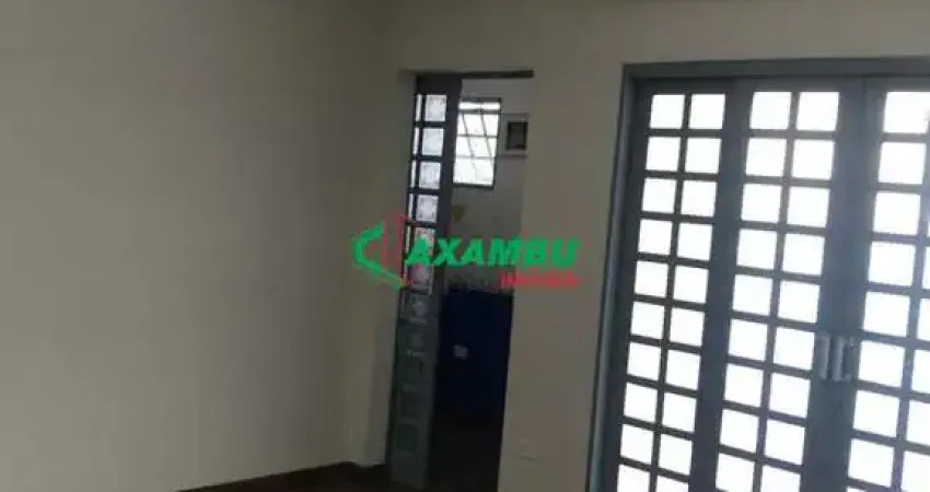Imperdível oportunidade de adquirir uma casa de 3 quartos com suíte e 5 vagas de garagem em Jundiaí-SP, bairro Caxambu!