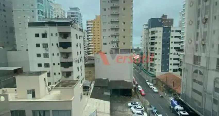 Apartamento frente avenida pronto para morar, Meia Praia, Itapema - SC