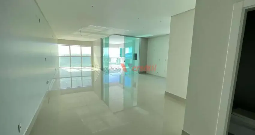 Apartamento com 5 quartos à venda na Rua 207, 21, Meia Praia, Itapema