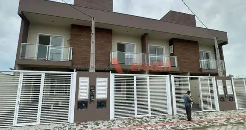 Sobrado 03 dormitÓrios sendo 01 suÍte, Pereque, Porto Belo - SC