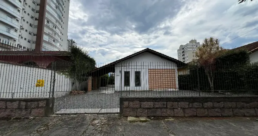 Casa Comercial para Locação Joinville.