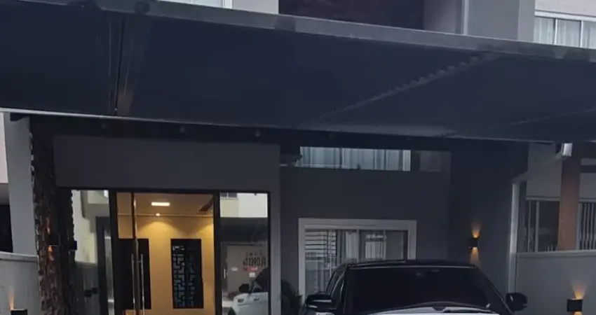 Casa com 3 quartos à venda na Rua São Domingos, 46, Petrópolis, Joinville