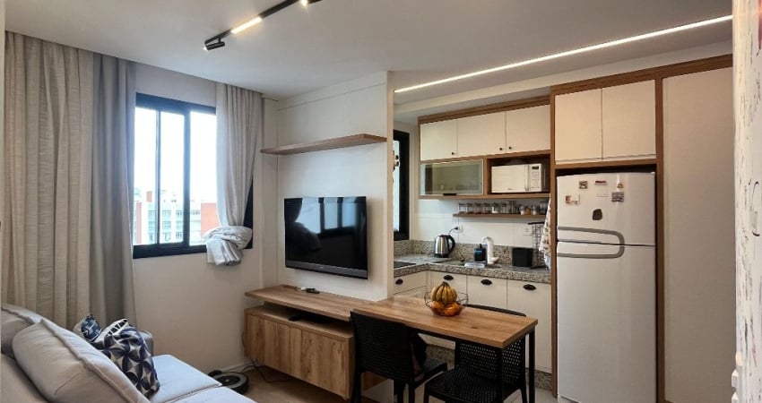 Apartamento com 2 quartos para alugar na Rua Lourenço Pinto, 350, Centro, Curitiba