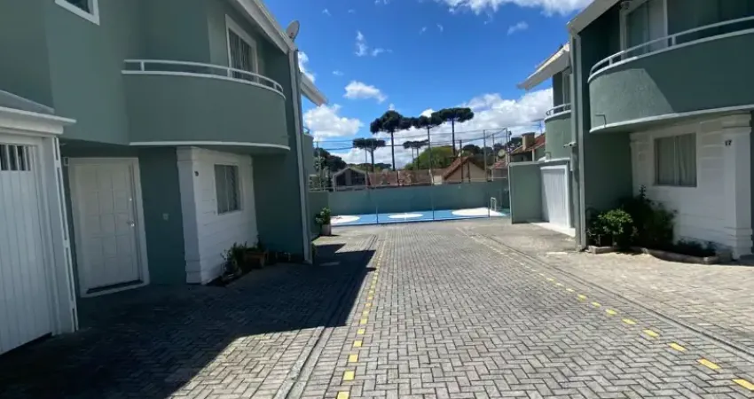 Casa com 3 quartos para alugar no Alto Boqueirão, Curitiba