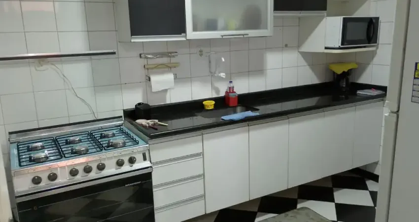 CASA DUPLEX - 72 m² - 02 DORMITÓRIOS - QUINTAL - SACADA - VARANDA - CHURRASQUEIRA -GARAGEM