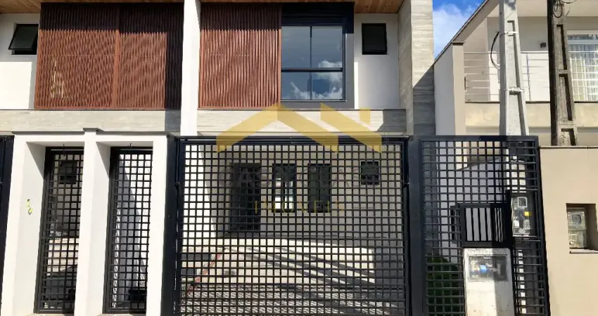 Sobrado geminado novo com 03 suítes no bairro Glória em Joinville!