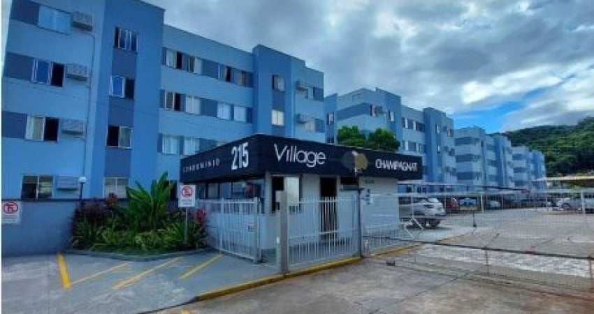 APARTAMENTO REFORMADO A VENDA NO IRIRIU