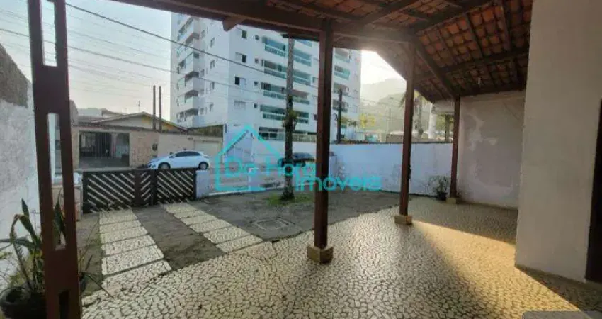 Casa com 4 quartos à venda no Centro, Mongaguá 