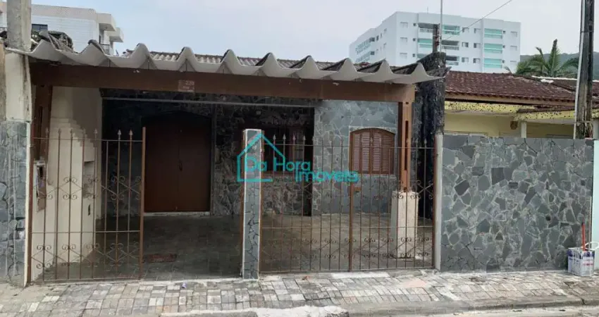 Casa com 4 quartos à venda no Centro, Mongaguá 