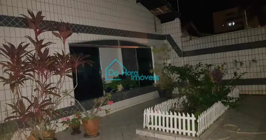 Casa com 5 quartos à venda no Centro, Mongaguá 