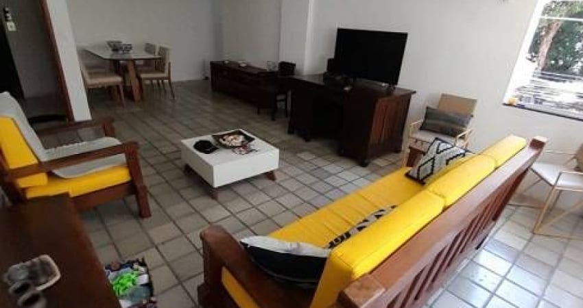 Apartamento  oportunidade Muito amplo
