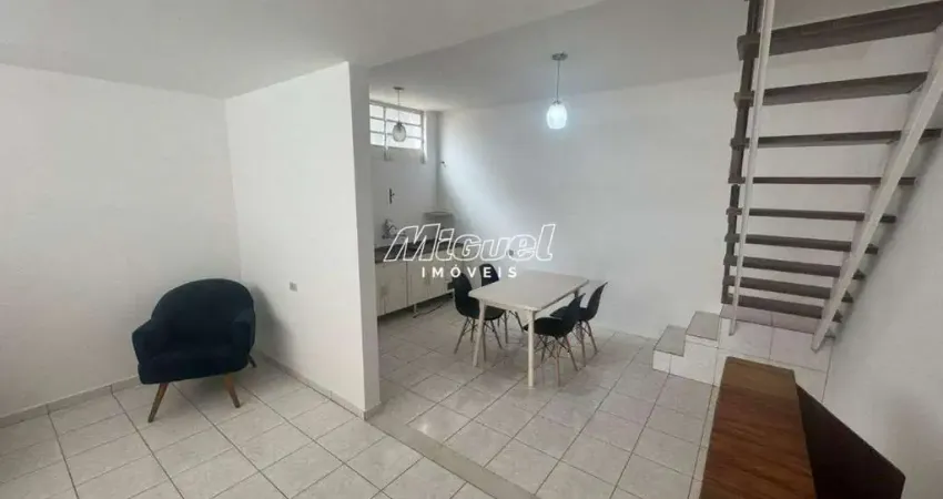Casa com 2 quartos para alugar na Travessa Comercial, Cidade Alta, Piracicaba