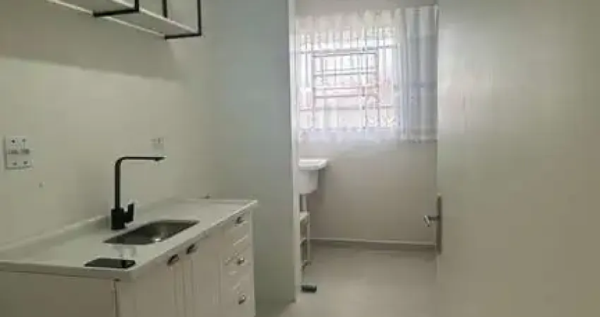 Conjunto Residencial Recanto dos Pinheiros - Apartamento reformado à venda no Condomínio Recanto dos Pinheiros no bairro Parque Santana em Mogi das Cruzes, SP.