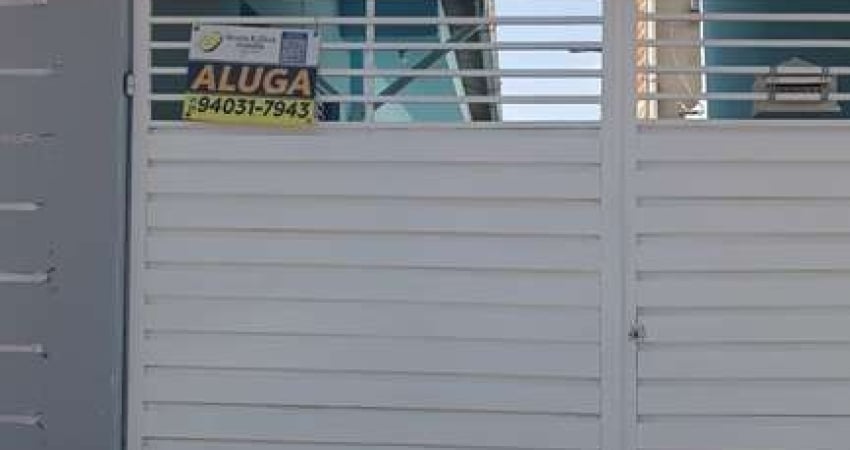 Casa com 3 quartos para alugar na Rua Fagundes Varela, 345, Jardim das Bandeiras, Mogi das Cruzes