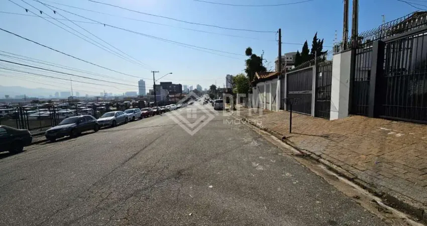 Excelente Casa Térrea Comercial à Venda na Vila Lavínia, Mogi das Cruzes!