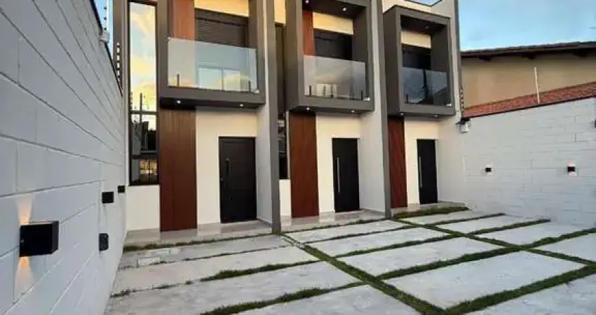 Sobrado com acabamento de alto padrão - 2 suítes à venda no Jardim Camila/ Mogi das Cruzes.