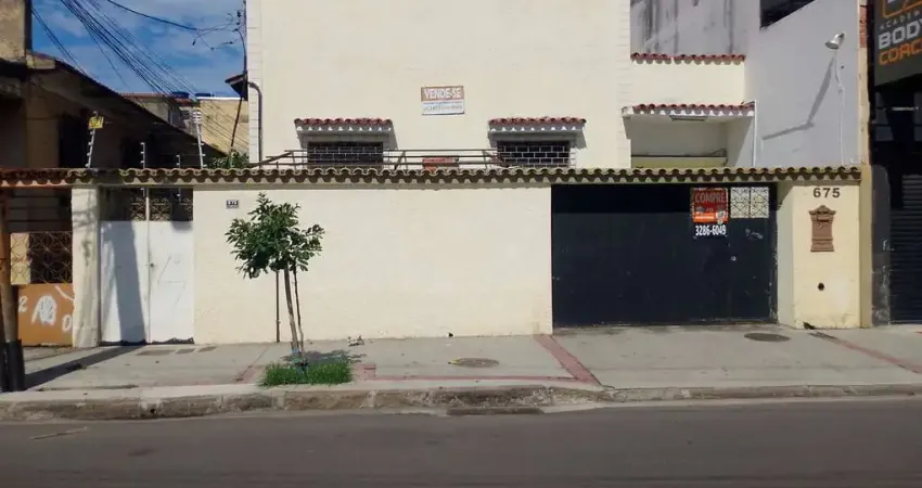 Casa para Venda em Rio de Janeiro, Olaria, 1 dormitório, 3 banheiros