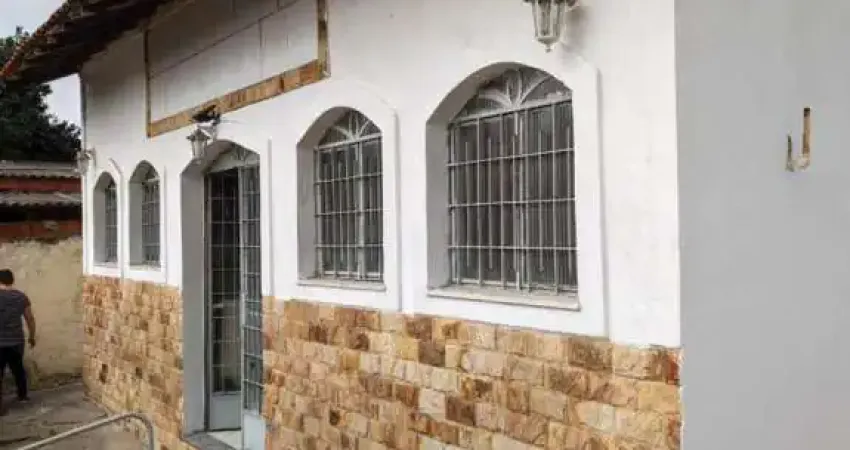 Imóvel Comercial para Venda em Rio de Janeiro, Santa Cruz, 1 dormitório, 1 banheiro
