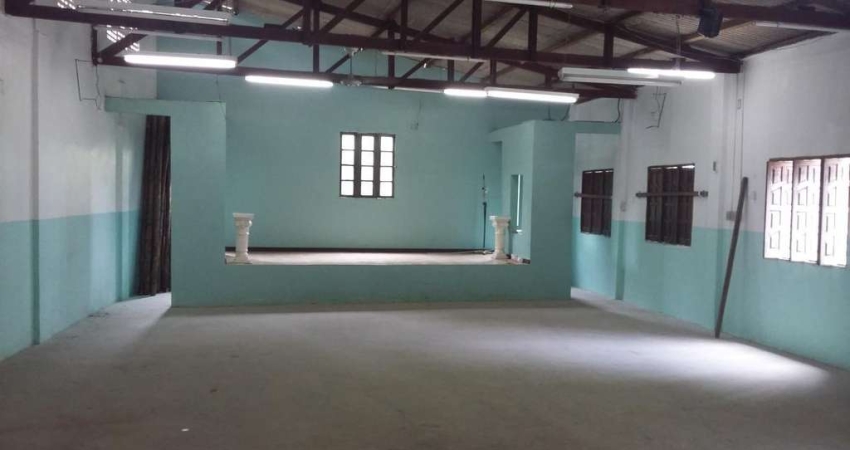 Ponto Comercial para Venda em Salvador, Cajazeiras XI, 1 dormitório, 2 banheiros