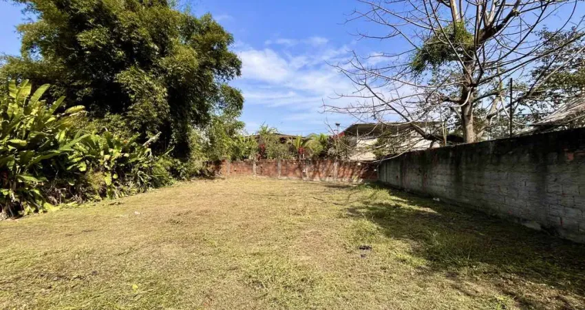 Terreno à venda na Estrada Municipal Antônio Além Bergara, Cachoeira Grande (Rio do Ouro), Magé