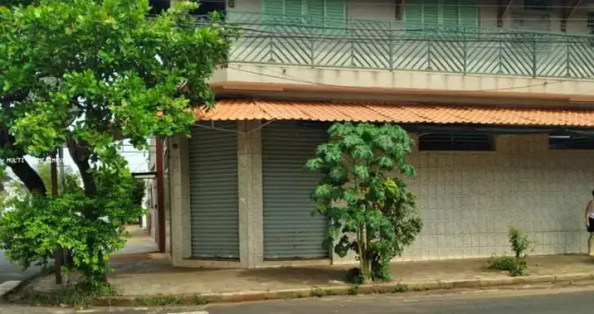Sobrado com Salão Comercial à Venda na Multi Prime Imóveis