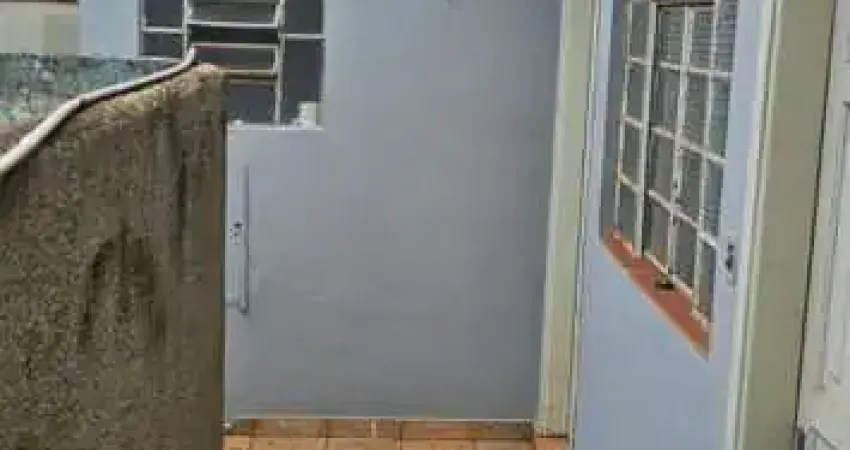 Casa para Venda em Ribeirão Preto, Vila Tibério, 1 dormitório, 1 banheiro