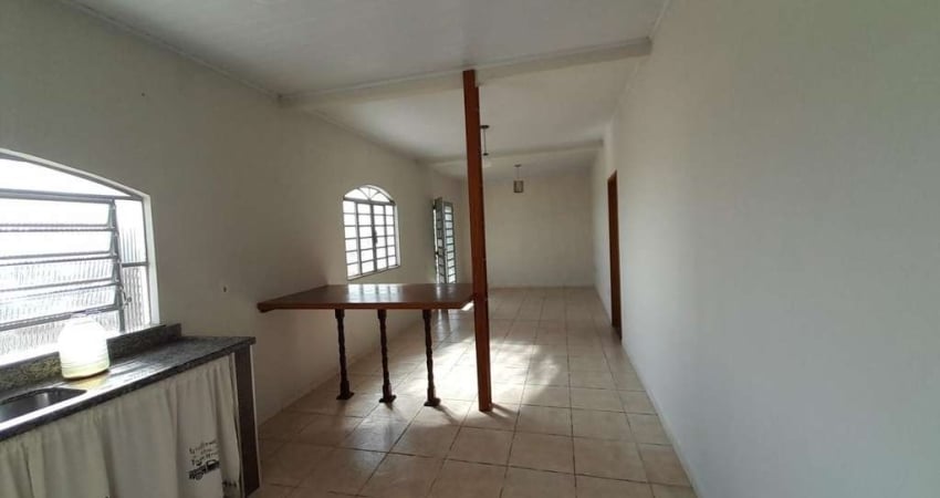 Casa para Locação em São José dos Campos, Jardim Bela Vista, 3 dormitórios, 2 banheiros
