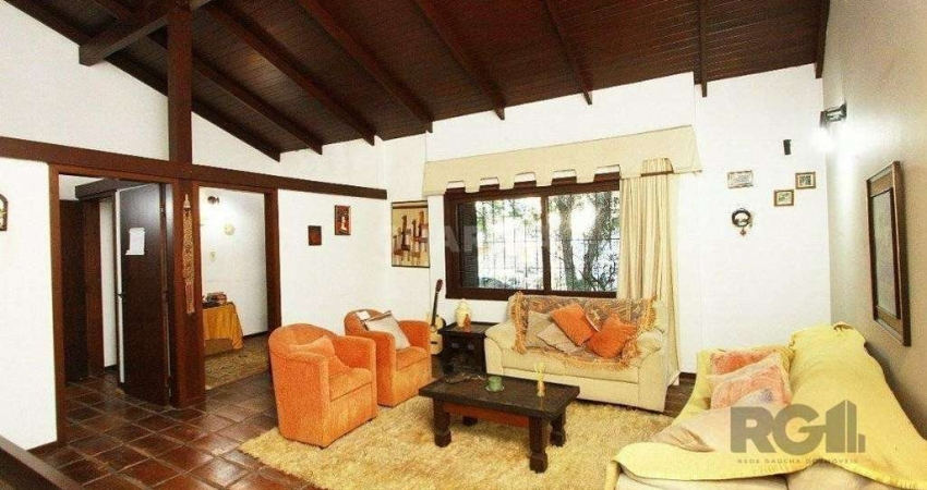 Casa 3 dormitórios para alugar Boa Vista Porto Alegre/RS