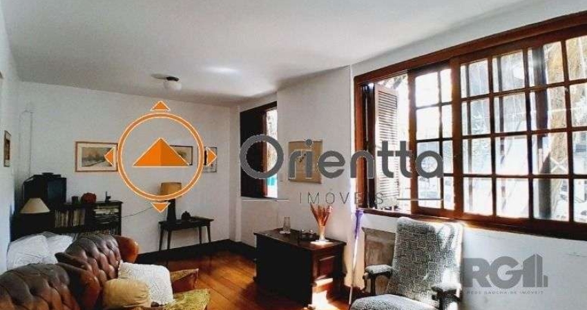 Imobiliária Orientta ALUGA CASA de 160m² no Bairro Moinhos de Vento com 4 dormit