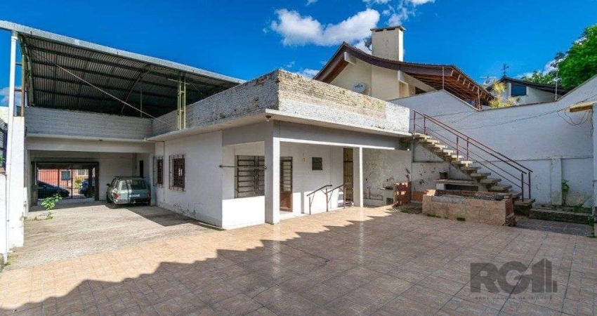 Casa no Sarandi de 2 dormitórios e 2 vagas