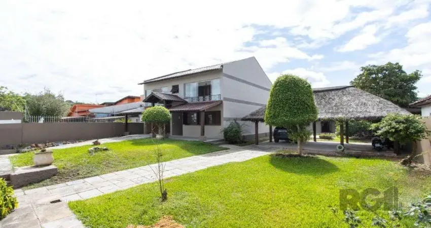 Com 4 dormitórios, incluindo uma suíte, é perfeita para acomodar toda a sua famí