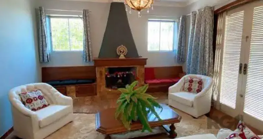 Casa com 4 quartos à venda na Rua Fernando Osório, 275, Teresópolis, Porto Alegre