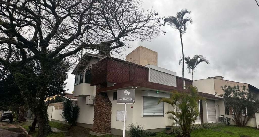 Casa Mobiliada 03 Dormitórios Bairro Jardim Verde Ipanema