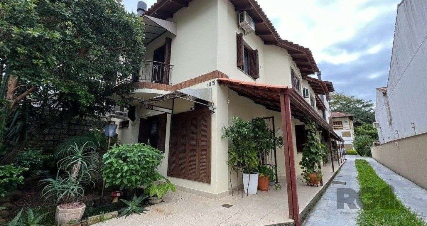 Casa em Condomínio 2 dormitórios à venda Teresópolis Porto Alegre/RS