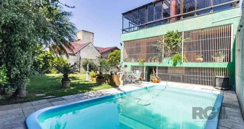 Casa 470m² - 4 dormitórios, 5 vagas no bairro Jardim São Pedro