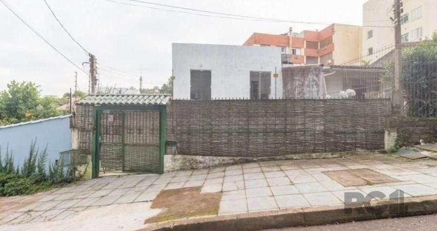 Casa 4 dormitórios à venda Santa Tereza Porto Alegre/RS