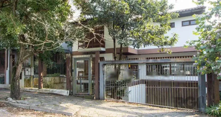 Casa para Venda - 361.95m², 4 dormitórios, sendo 2 suites, 3 vagas - Nonoai