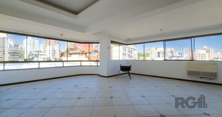 Cobertura com 222m² privativos, 3 quartos, 1 suite, lareira, piscina, 2 vagas no