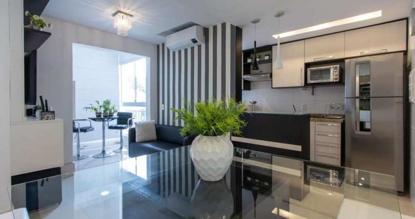 Apartamento semi-mobiliado 2 dormitórios sendo 1 suíte e vaga escritura, no Cond