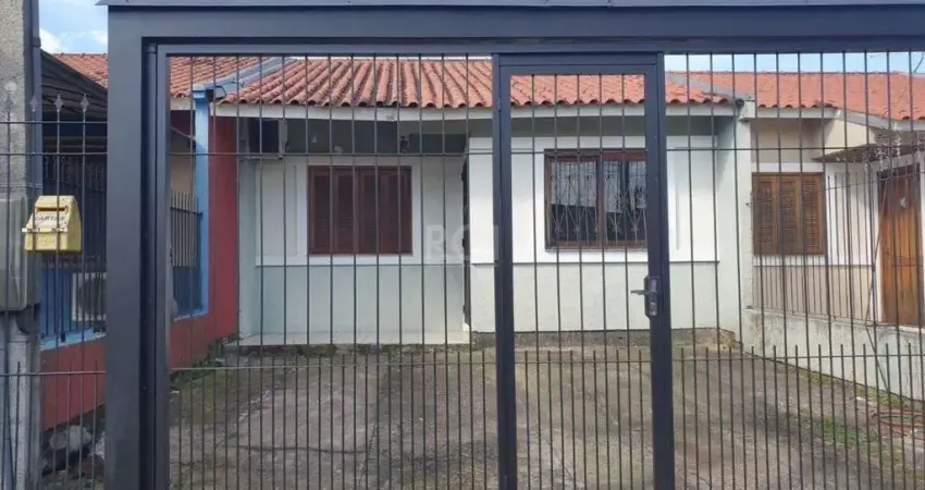 Casa com 2 quartos à venda na Rua Júlio Ribeiro de Castilhos, 201, Hípica, Porto Alegre