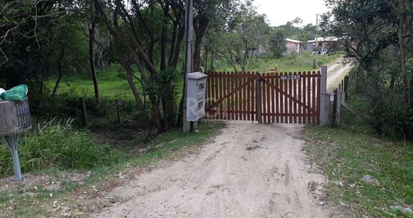 Terreno à venda na Estrada do Varejão, 3231, Lami, Porto Alegre