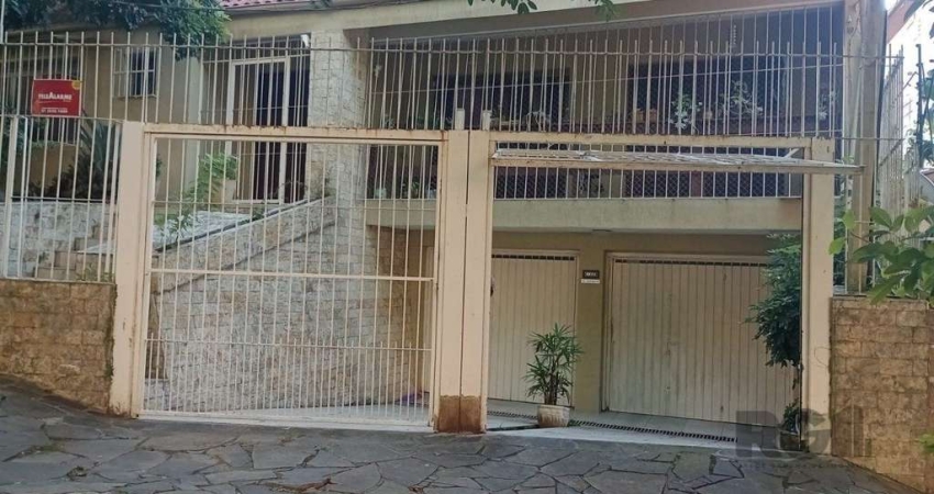 Casa 3 dormitórios à venda Santo Antônio Porto Alegre/RS